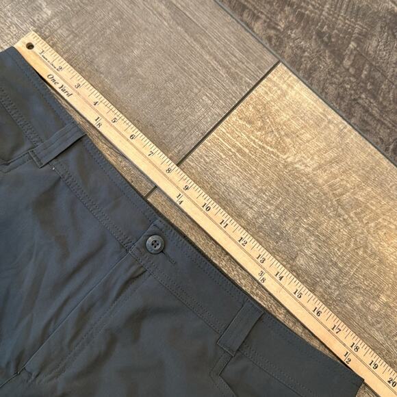 Eddie Bauer Women's Adventurer 2.0 Skort Dark Smoke Size 16 - Picture 4 of 7